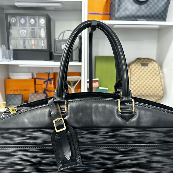 Louis Vuitton Riviera Handbag Epi Leather Black - Picture 5 of 12